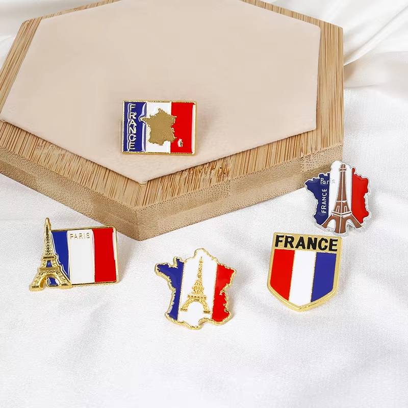 Travel Accessories Jewelry - Emaliowane przypinki z flagą Francji, broszki
